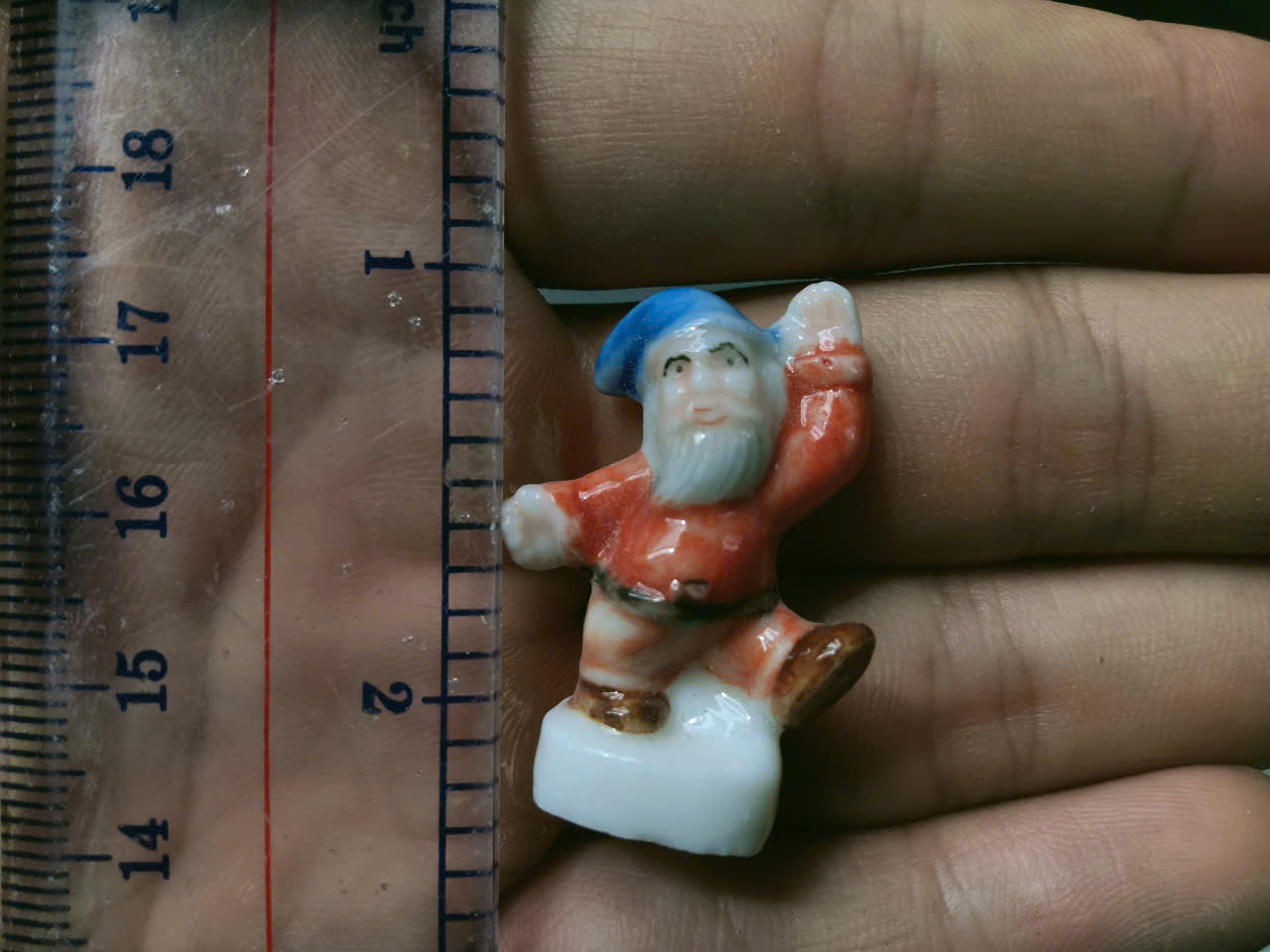 French Fève Miniature Porcelain Santa Claus Figurine – Individual Collectible Christmas King Cake Charm