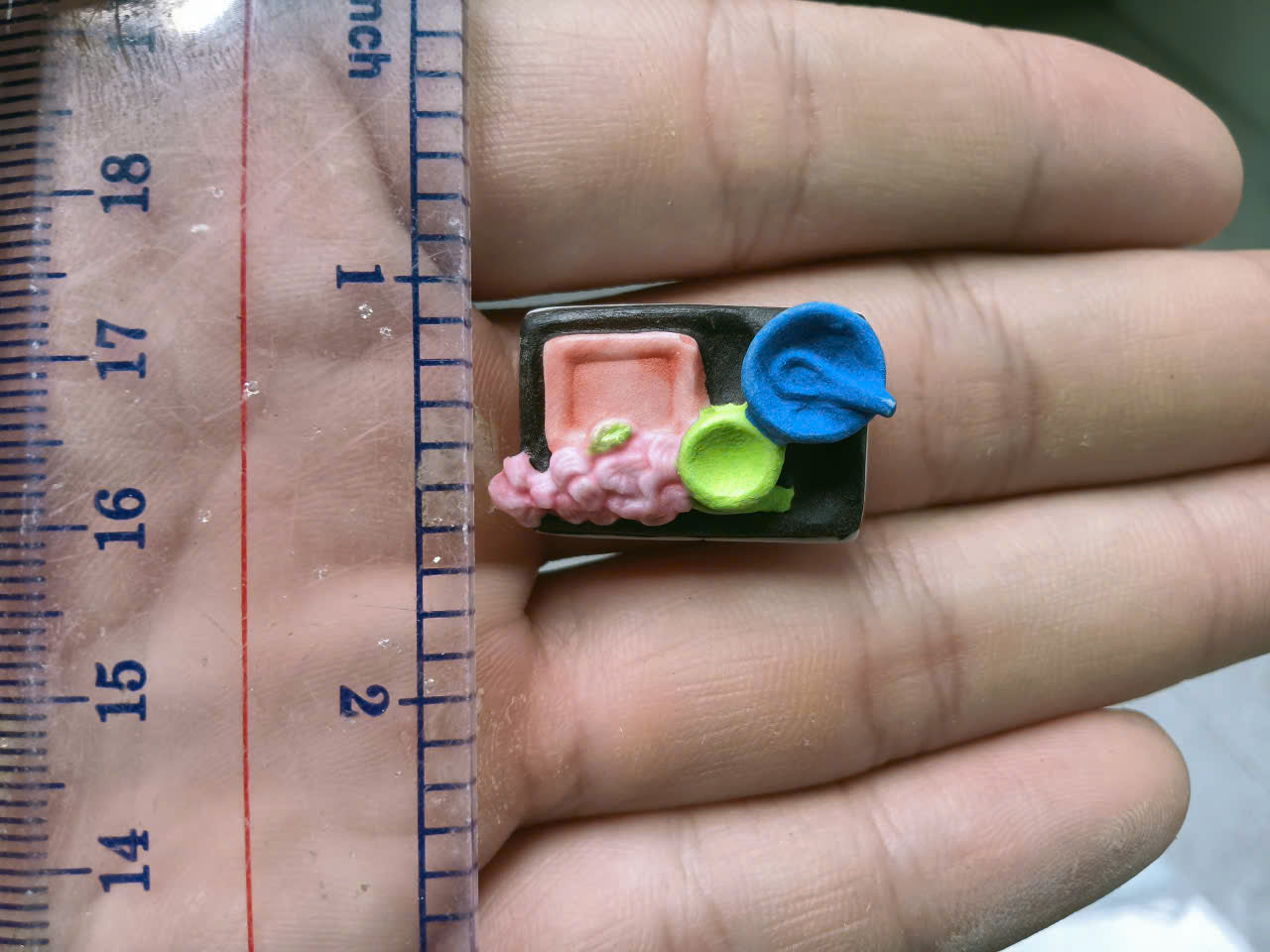 French Fève Miniature Porcelain Asian Traditions Figurine – Individual Collectible Tea Ceremony King Cake Charm