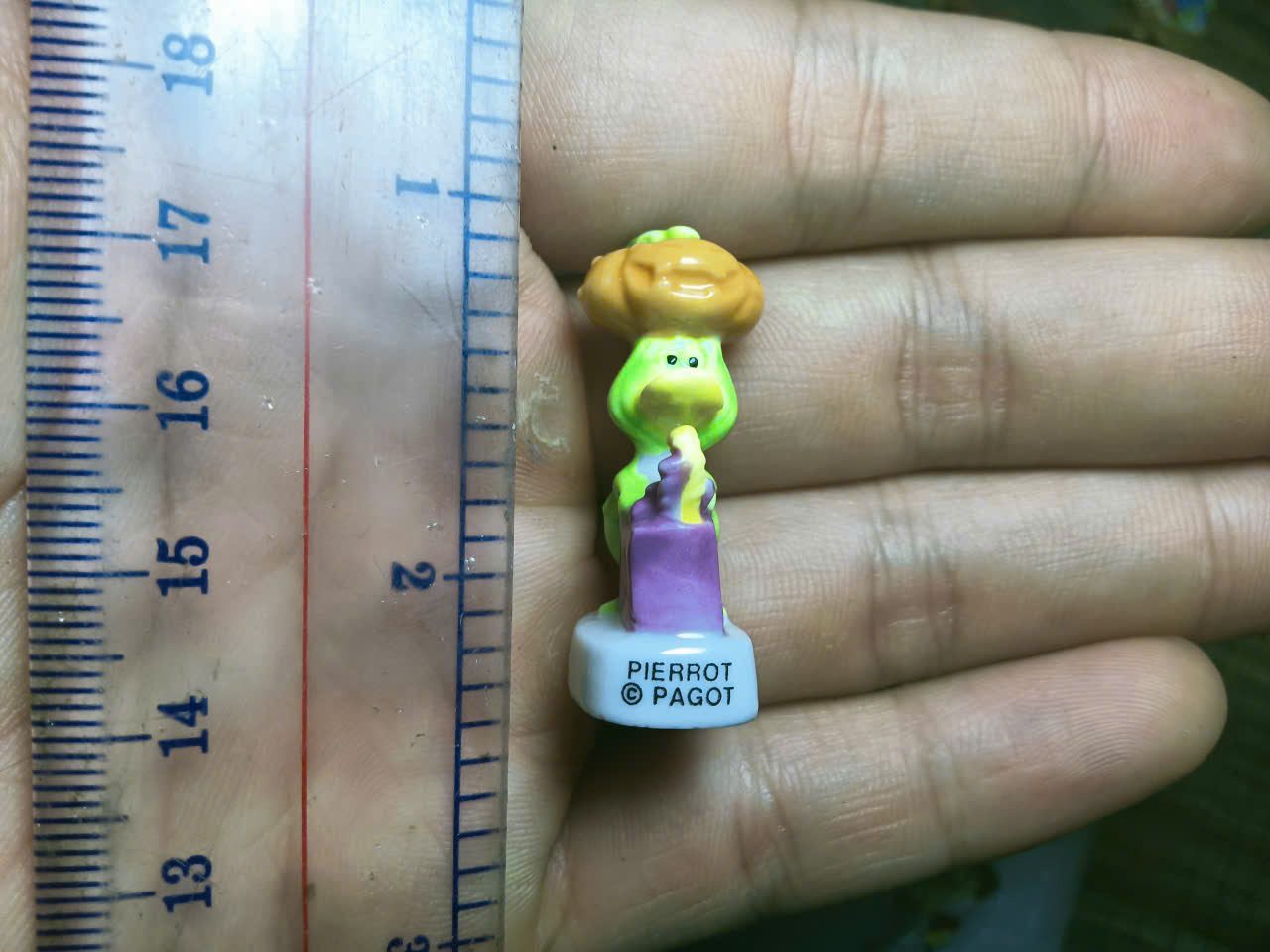 French Fève Miniature Porcelain Calimero Character Figurine – Individual Collectible Pagot Anime King Cake Charm