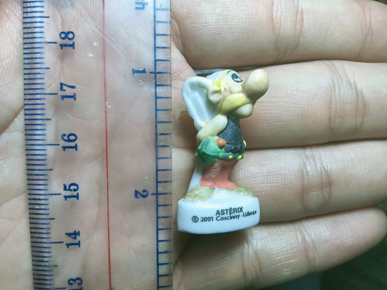[Pick Your Own] Vintage French Fèves Porcelain Asterix & Obelix – Miniature Comic Book Characters
